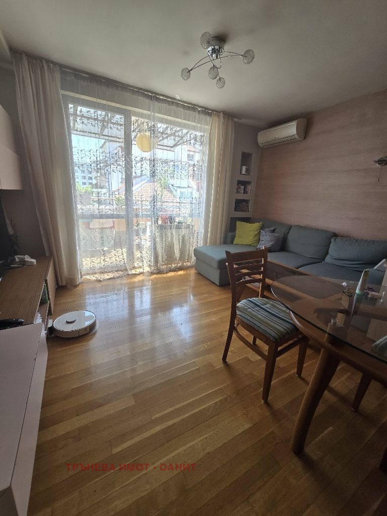 Te koop  2 slaapkamers Sofia , Izgrev , 95 m² | 72537719 - afbeelding [7]
