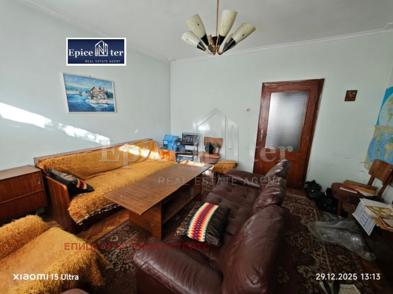 Продава 3-СТАЕН, гр. Перник, Център