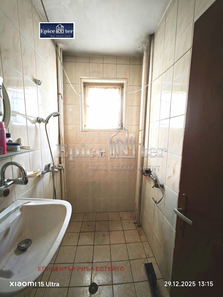 Продава 3-СТАЕН, гр. Перник, Център, снимка 3 - Апартаменти - 53005999