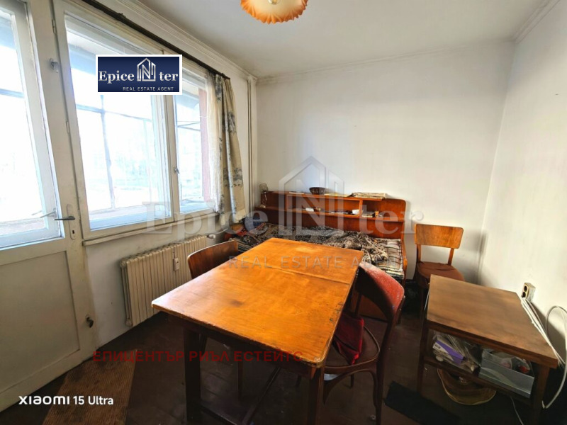 Продава 3-СТАЕН, гр. Перник, Център, снимка 7 - Апартаменти - 53005999