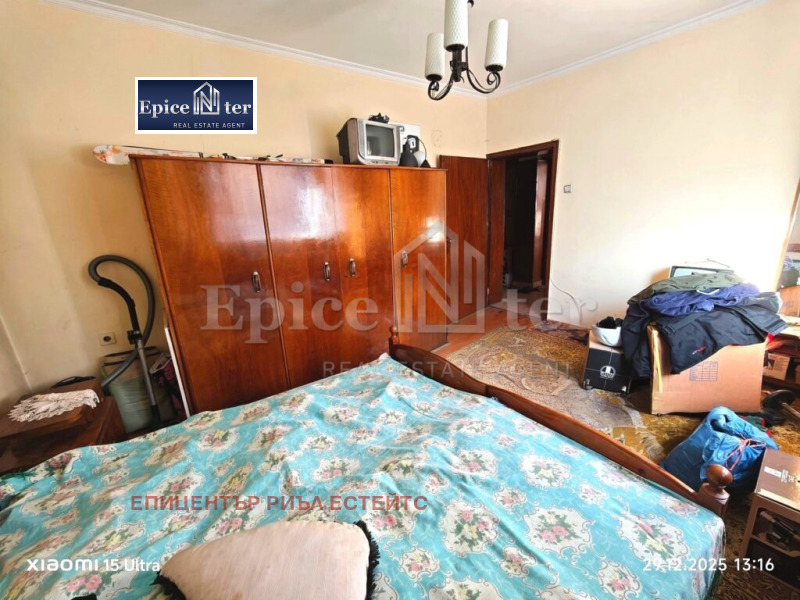 Продава 3-СТАЕН, гр. Перник, Център