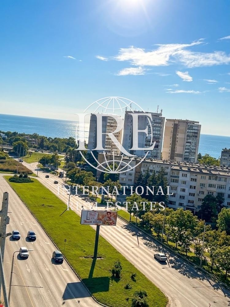 Продава 4-СТАЕН, гр. Варна, Бриз, снимка 2 - Апартаменти - 54194328