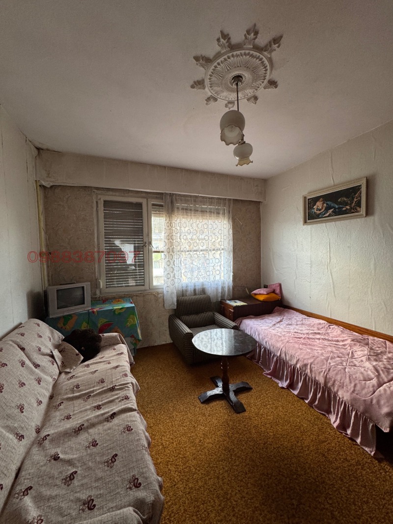 Продава МНОГОСТАЕН, гр. Велико Търново, Чолаковци, снимка 7 - Апартаменти - 53073969