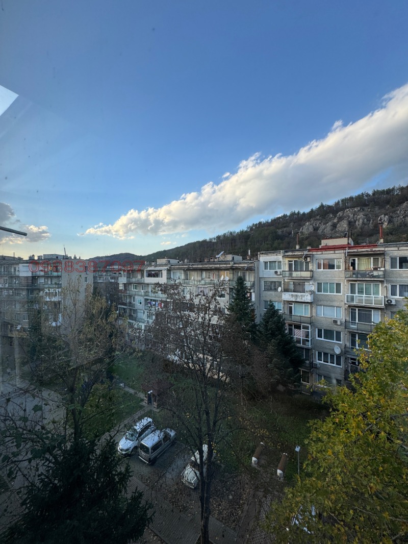 Продава МНОГОСТАЕН, гр. Велико Търново, Чолаковци