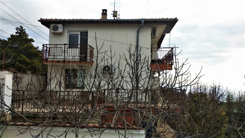 En venta  Casa región Dóbrich , Balchik , 187 metros cuadrados | 23229848
