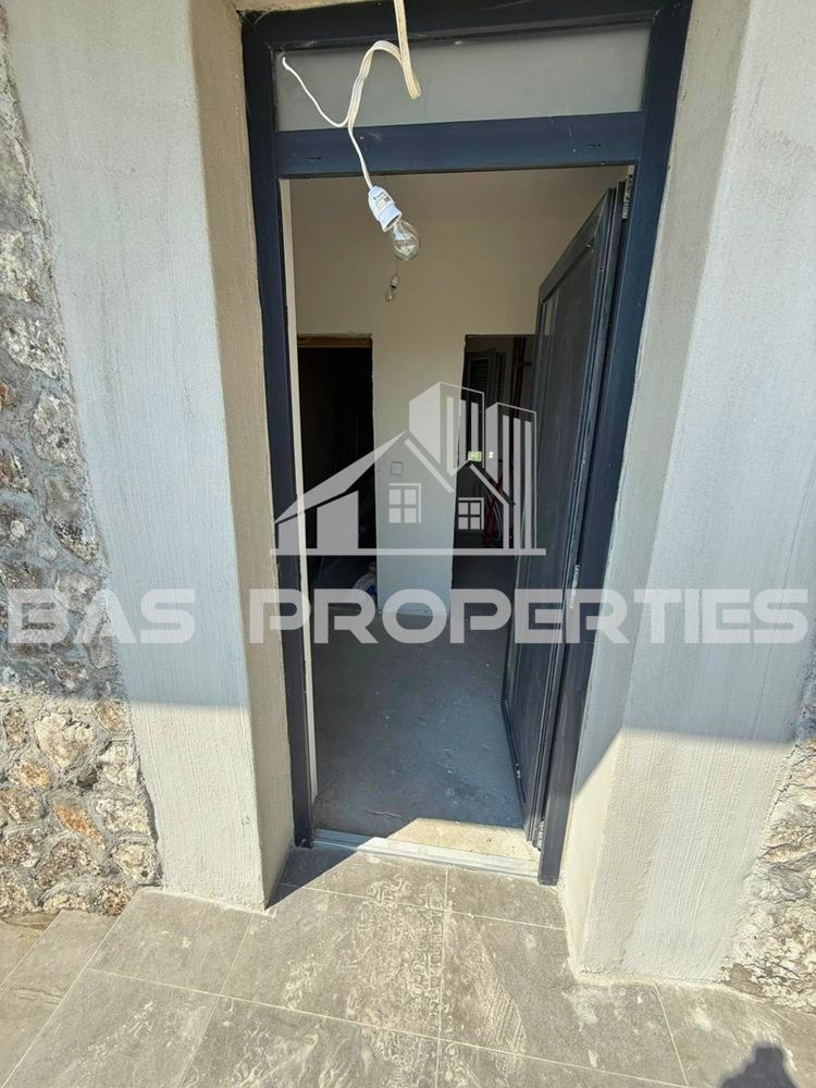 Продава КЪЩА, с. Равно поле, област София област, снимка 10 - Къщи - 55775127