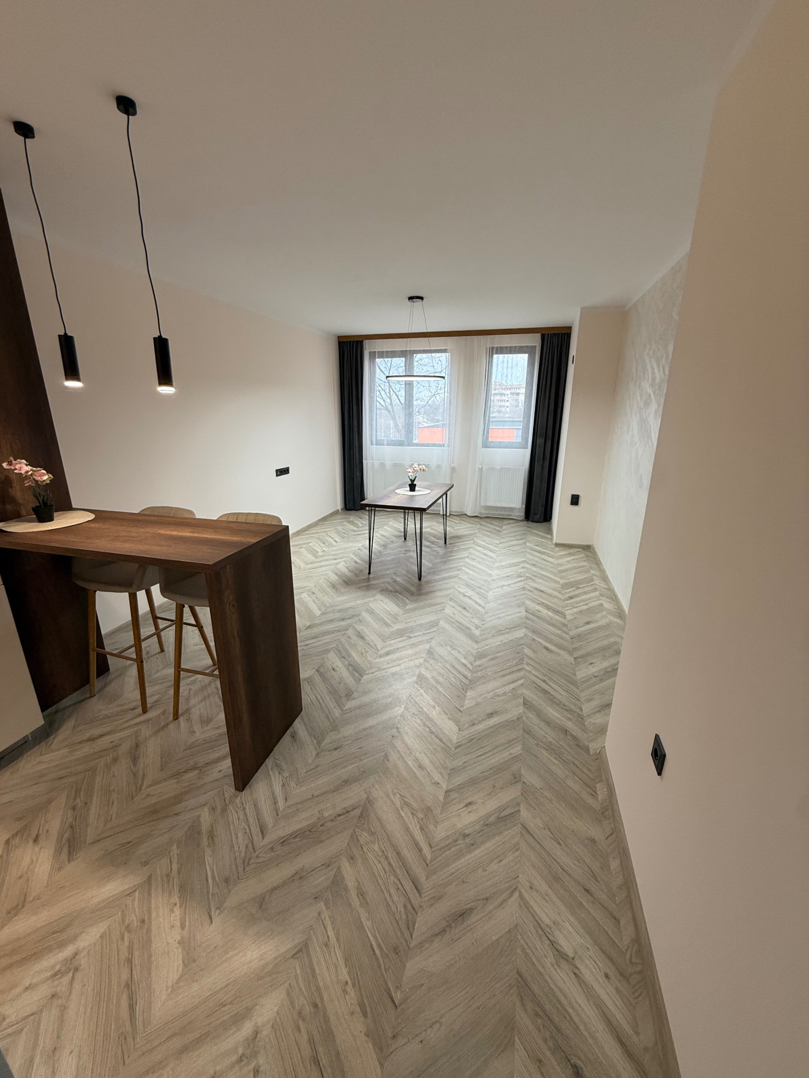 Продава 2-СТАЕН, гр. Плевен, Широк център, снимка 2 - Апартаменти - 54008531