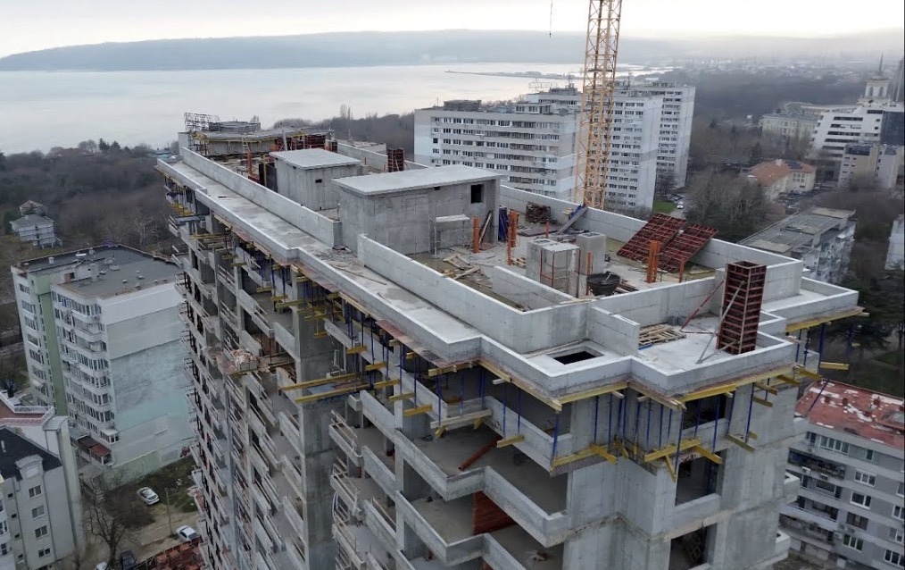 Продава 3-СТАЕН, гр. Варна, Чайка, снимка 2 - Апартаменти - 54223709