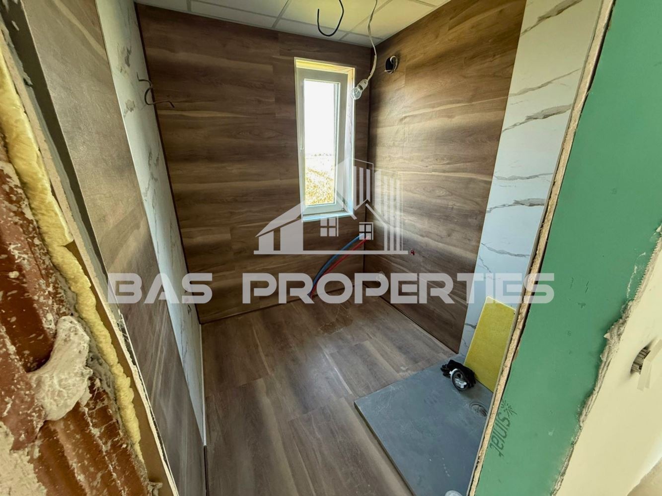 Продава КЪЩА, с. Равно поле, област София област, снимка 12 - Къщи - 55775127