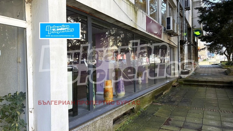 Продава МАГАЗИН в град Бургас, Възраждане - 150 кв.м / 298 000 € » 582 837.34 лв., БЪЛГЕРИАН ПРОПЕРТИС БУРГАС