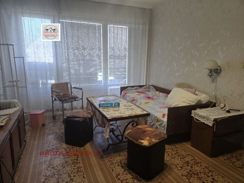 Продава  3-стаен град Стара Загора , Три чучура - юг , 62 кв.м | 77125926 - изображение [4]
