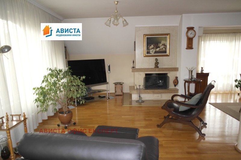 Продава  Мезонет град София , Изток , 267 кв.м | 47155394