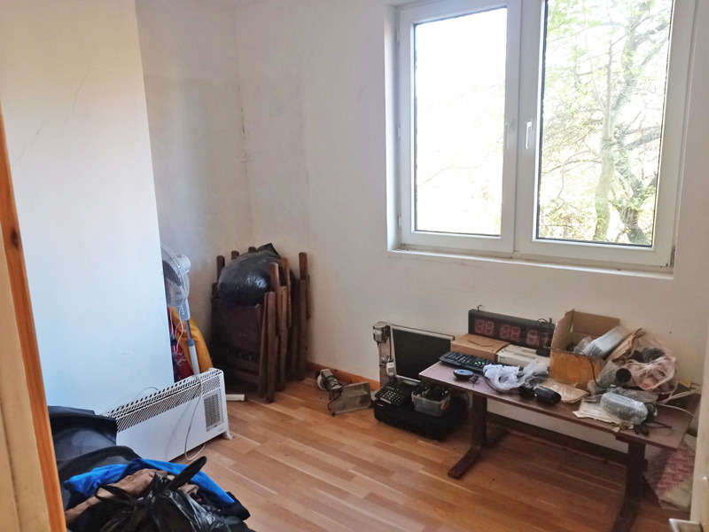 Продава КЪЩА, с. Туден, област София област, снимка 10 - Къщи - 52888819