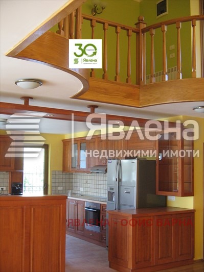 Продава КЪЩА, гр. Варна, м-т Евксиноград, снимка 6 - Къщи - 49351372