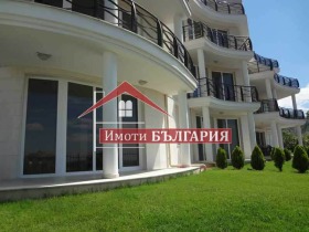 Продажба на двустайни апартаменти в област Добрич — страница 6 - изображение 16 