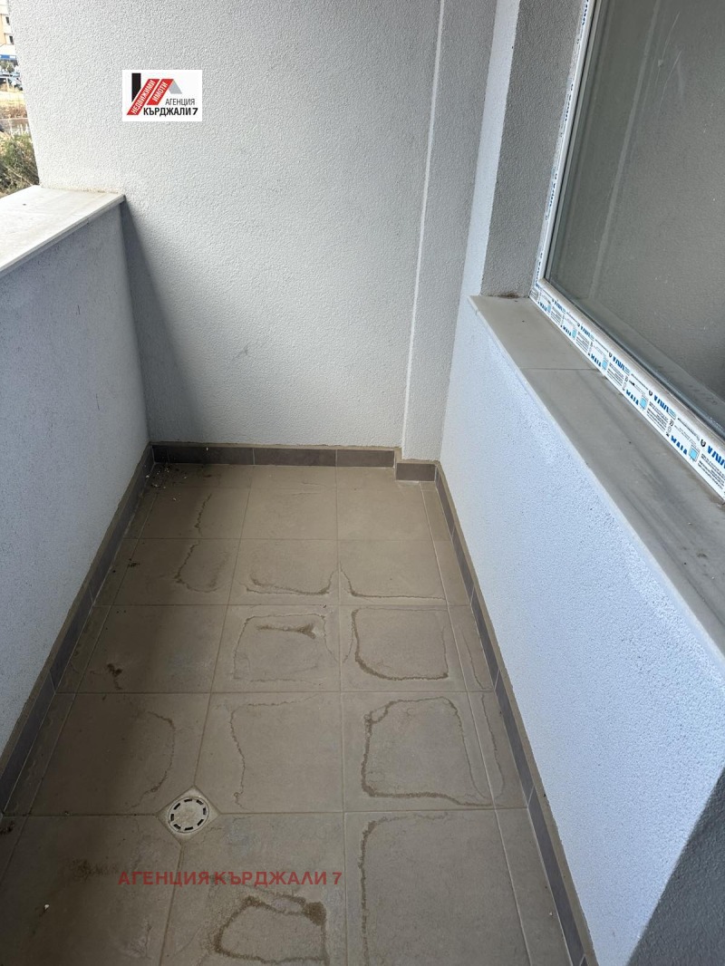 Myytävänä  2 makuuhuonetta Kardžali , Vazroždentsi , 95 neliömetriä | 33739616 - kuva [11]