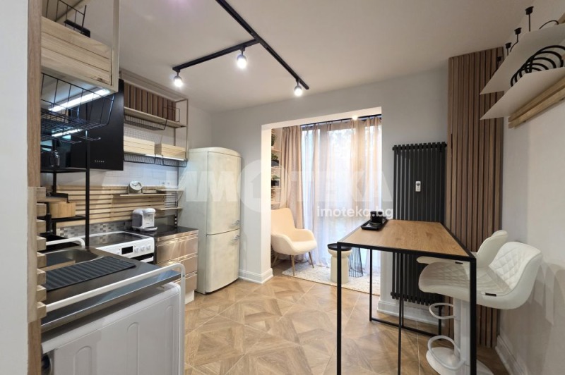 Продава 3-СТАЕН, гр. София, Гео Милев, снимка 2 - Апартаменти - 52052940