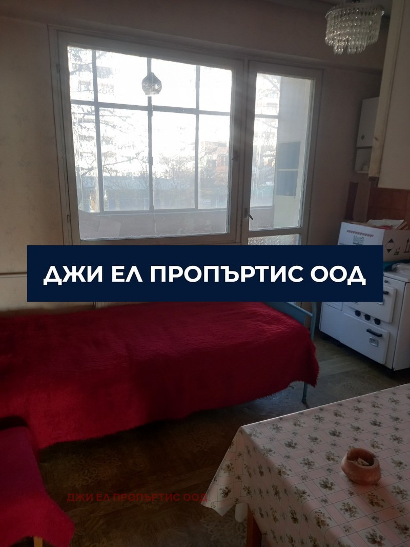 Продава 3-СТАЕН, гр. Перник, Изток, снимка 7 - Апартаменти - 54699127