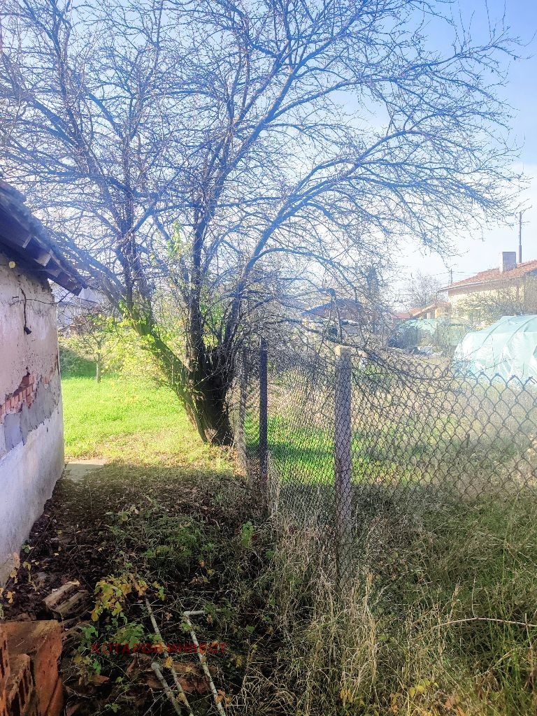 Продава КЪЩА, гр. София, гр. Нови Искър, снимка 2 - Къщи - 53266074