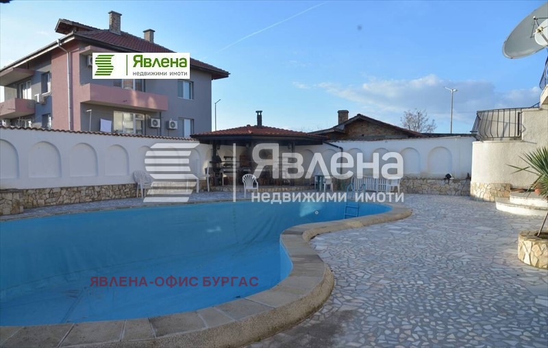 Продава ХОТЕЛ, гр. Ахелой, област Бургас, снимка 11 - Хотели - 49186971