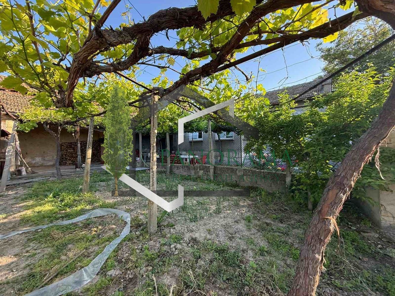 Продава КЪЩА, гр. Шумен, Дивдядово, снимка 13 - Къщи - 54943242