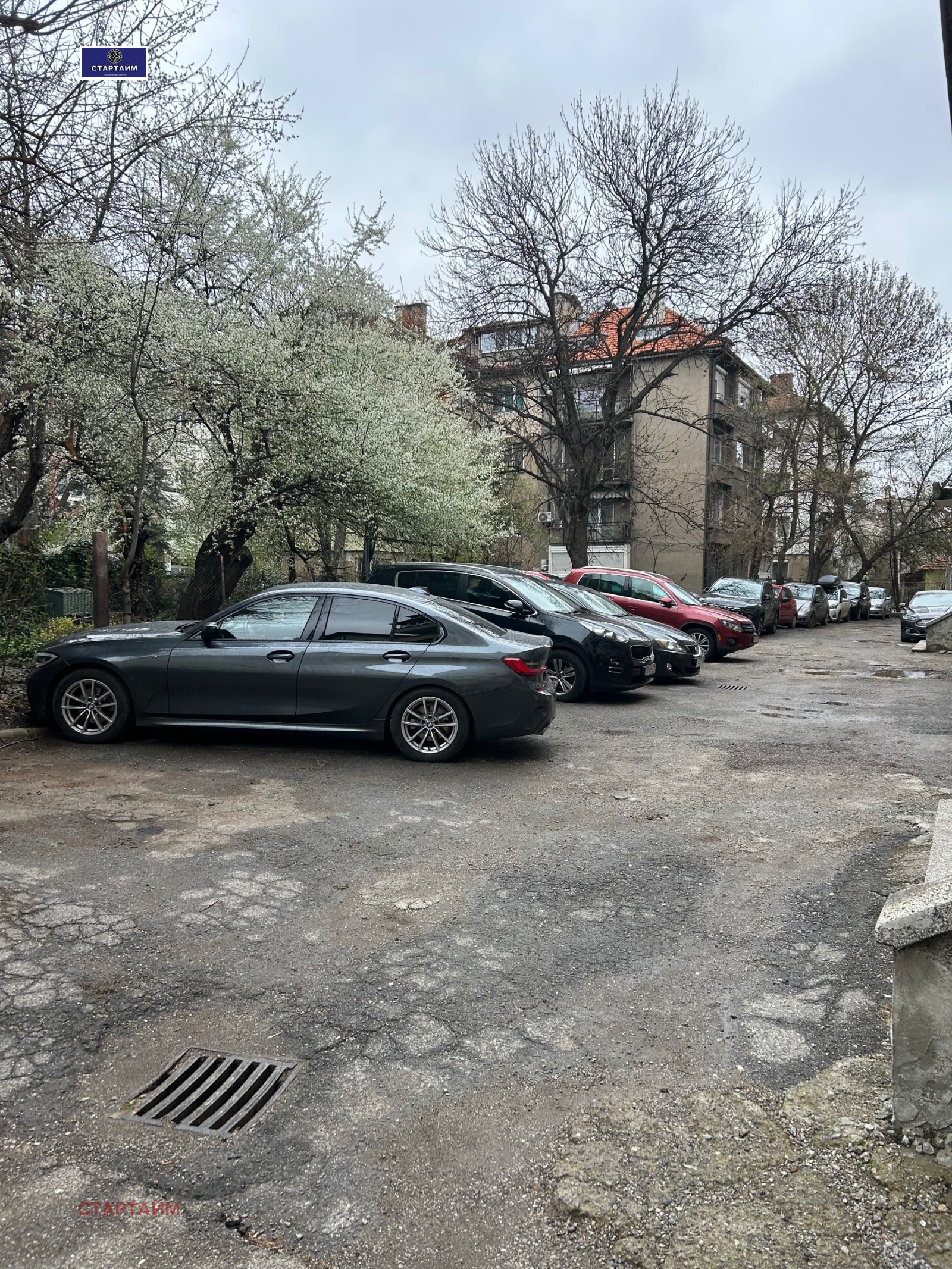 Продава ГАРАЖ, ПАРКОМЯСТО, гр. София, Център, снимка 8 - Гаражи и паркоместа - 55530435