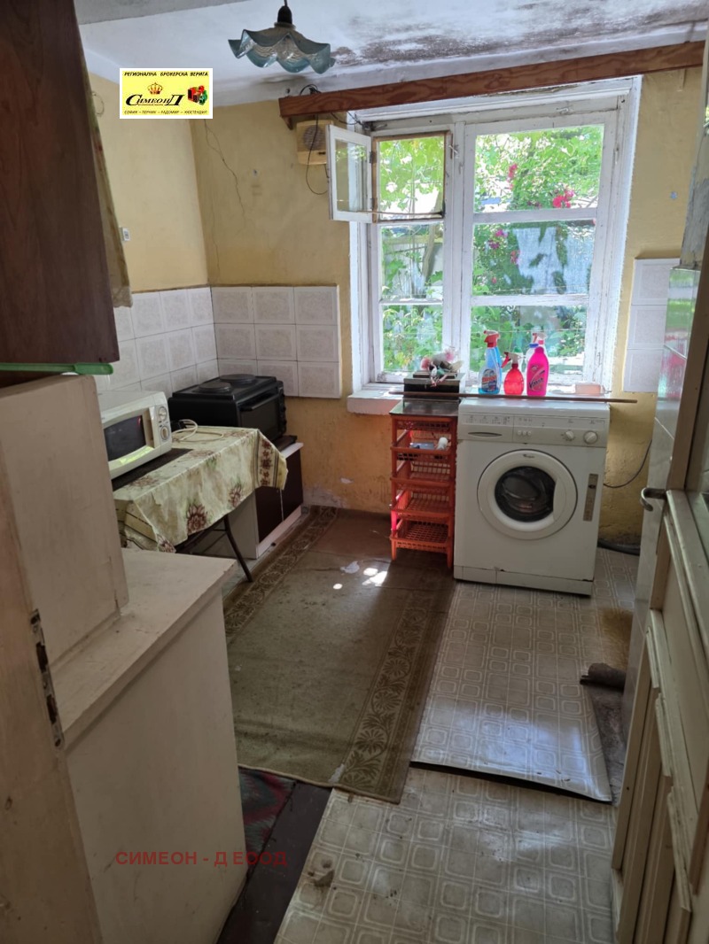 Продава КЪЩА в град Кюстендил, Никола Въжаров - 81 кв.м / 55 500 € » 108 548.57 лв., СИМЕОН - Д ЕООД