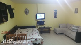 Studio Pomorie, region Burgas 1