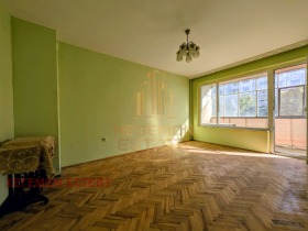 2-стаен град Варна, Възраждане 2