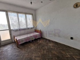 2 makuuhuonetta Baltšik, Dobrichin alue 2