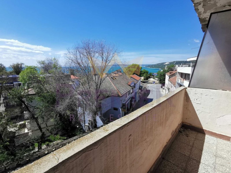 Myytävänä  2 makuuhuonetta Dobrichin alue , Baltšik , 65 neliömetriä | 61768079