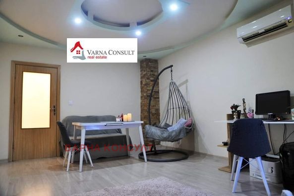 En venta  3 dormitorios Varna , Zimno kino Trakiya , 92 metros cuadrados | 24602915 - imagen [2]