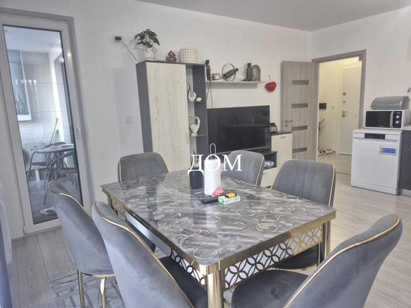 Продава 4-СТАЕН, гр. Шумен, Боян Българанов 1, снимка 5 - Апартаменти - 53326979