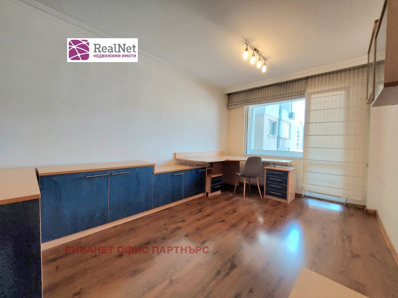 Продава МНОГОСТАЕН, гр. София, Малинова долина, снимка 14 - Апартаменти - 52515847