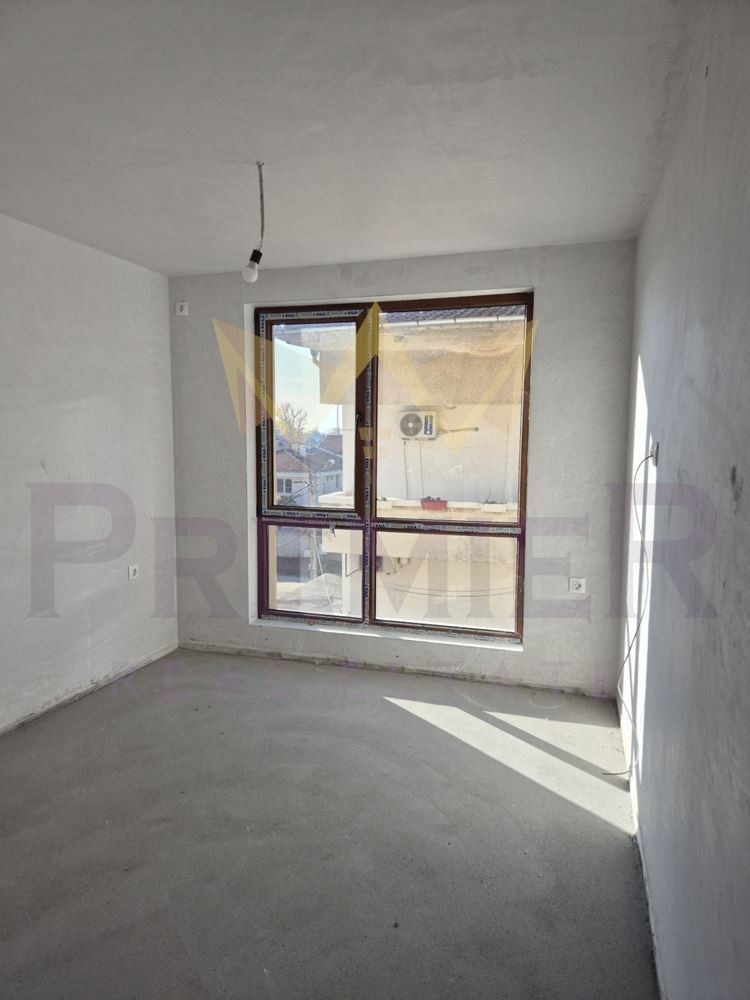 Продава 2-СТАЕН, гр. Пловдив, Прослав, снимка 2 - Апартаменти - 54110353