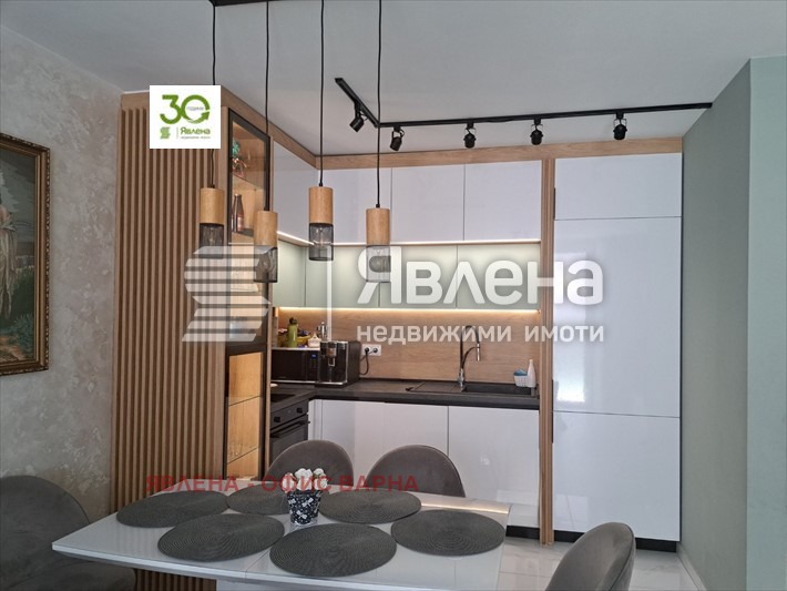 Продава 3-СТАЕН, гр. Варна, Възраждане 1, снимка 2 - Aпартаменти - 48018889