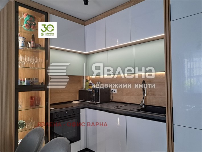 Продава 3-СТАЕН, гр. Варна, Възраждане 1, снимка 1 - Aпартаменти - 48018889