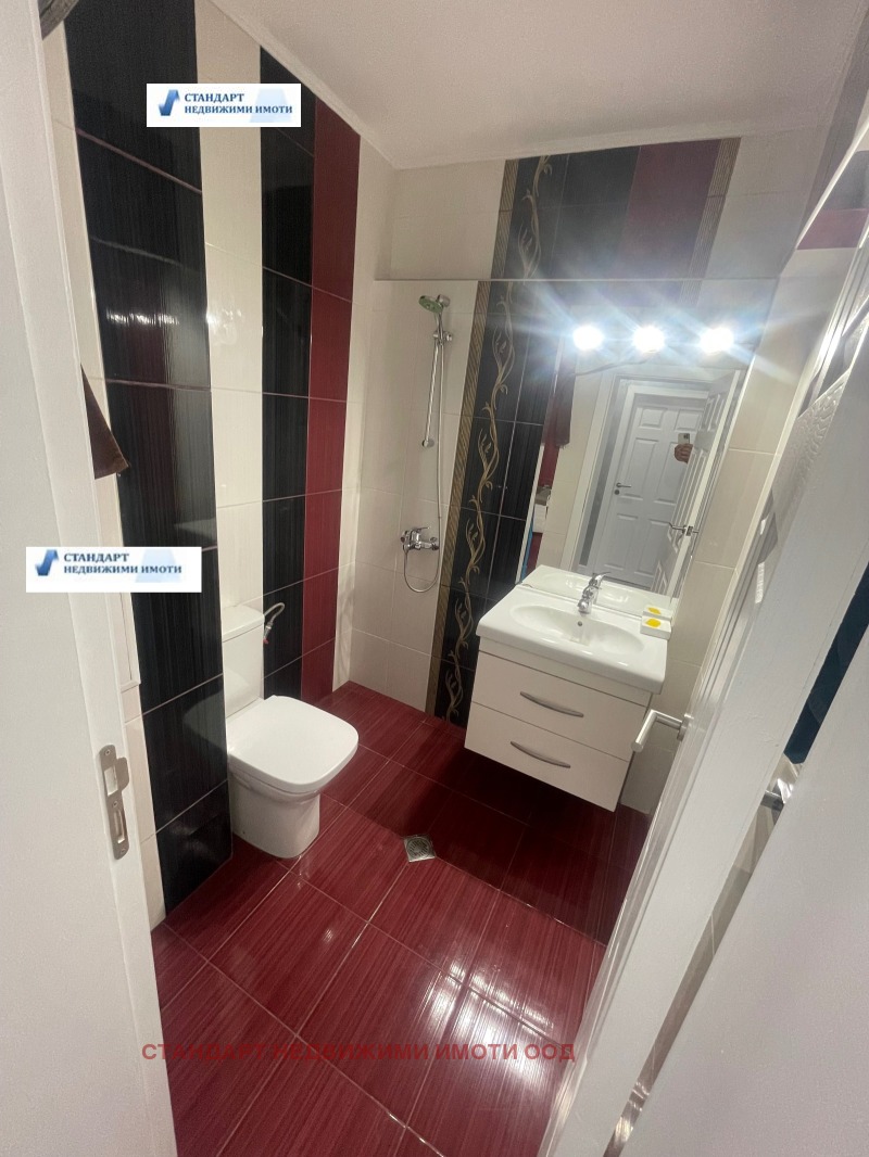 На продаж  2 спальні Пловдив , Коматевски възел , 101 кв.м | 93315652 - зображення [2]