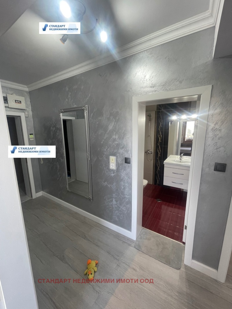 На продаж  2 спальні Пловдив , Коматевски възел , 101 кв.м | 93315652