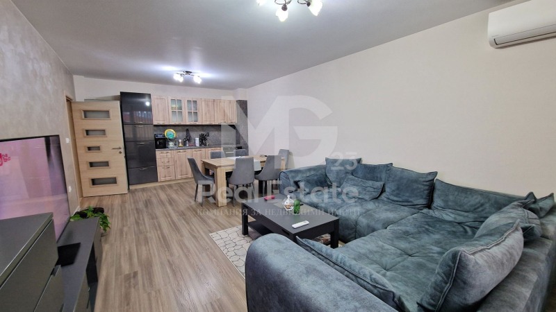 Продава 3-СТАЕН, гр. Пловдив, Коматево, снимка 2 - Апартаменти - 53174065