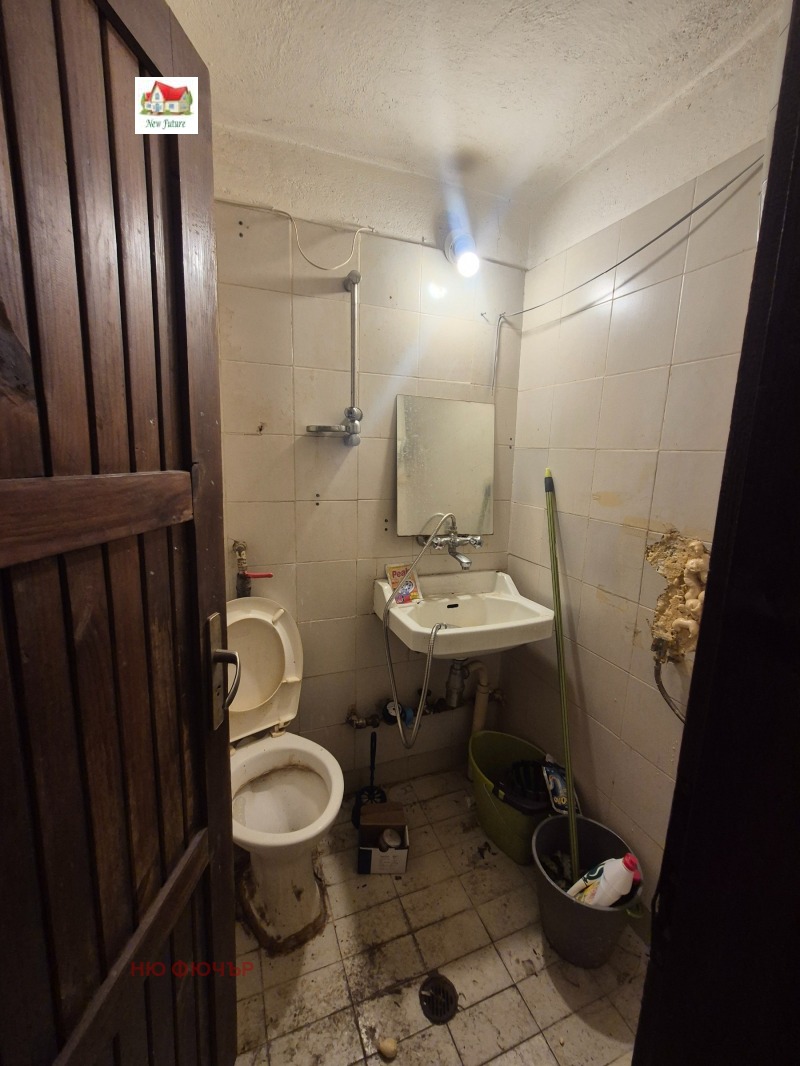 Продава АТЕЛИЕ, ТАВАН, гр. София, Банишора, снимка 3 - Апартаменти - 52788747