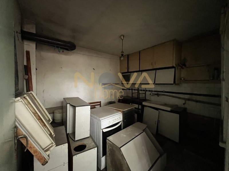 Продава КЪЩА, гр. Варна, Трошево, снимка 2 - Къщи - 53073708