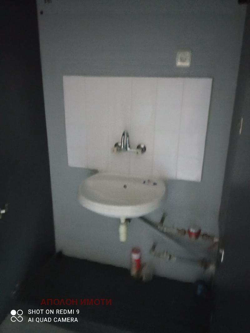 Продава  Магазин град Пловдив , Център , 207 кв.м | 10255585 - изображение [16]