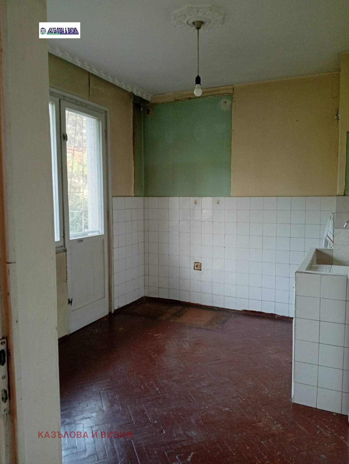 Продава 4-СТАЕН, гр. Варна, Базар Левски, снимка 4 - Апартаменти - 55202198