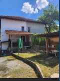 Продава КЪЩА, област Ловеч, с. Малък извор • 33000 € / 64542.39 лв. • 84258461 4