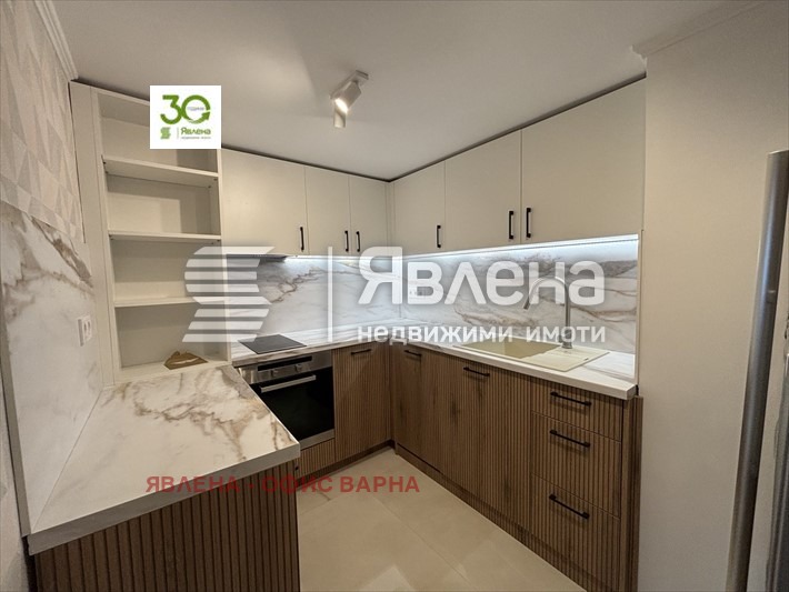 Продава 2-СТАЕН, гр. Варна, Бриз, снимка 2 - Апартаменти - 52998837