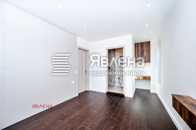 Продава 3-СТАЕН, гр. София, Център, снимка 7 - Aпартаменти - 48119382