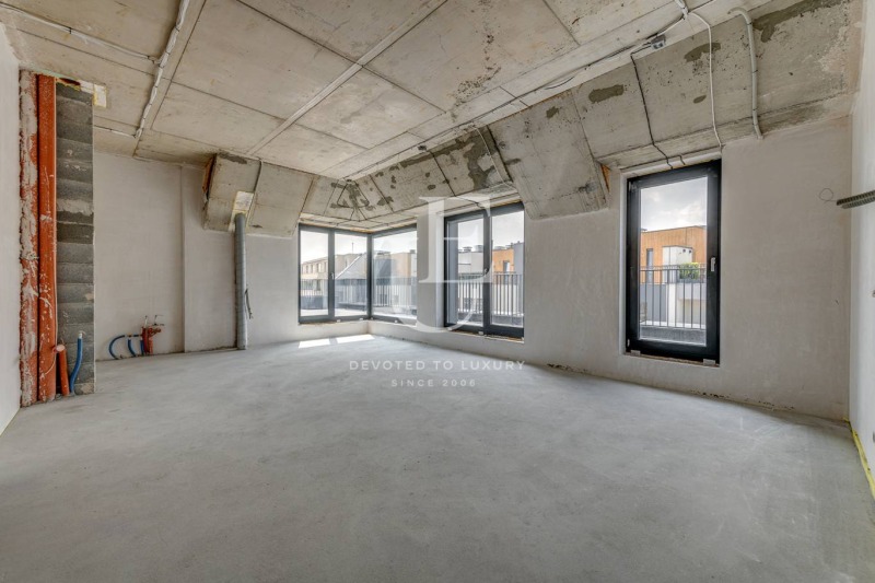 Продава  4-стаен град София , Кръстова вада , 205 кв.м | 49658957