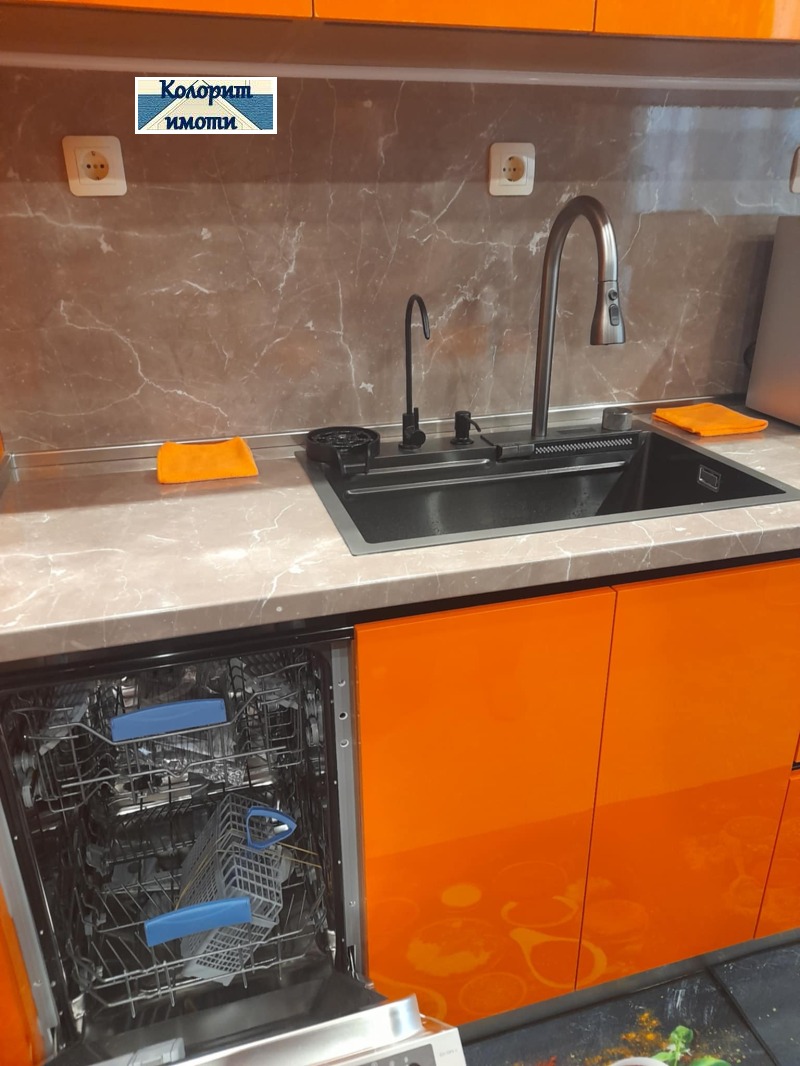 Продава  4-стаен град Стара Загора , Център , 80 кв.м | 31466162 - изображение [2]