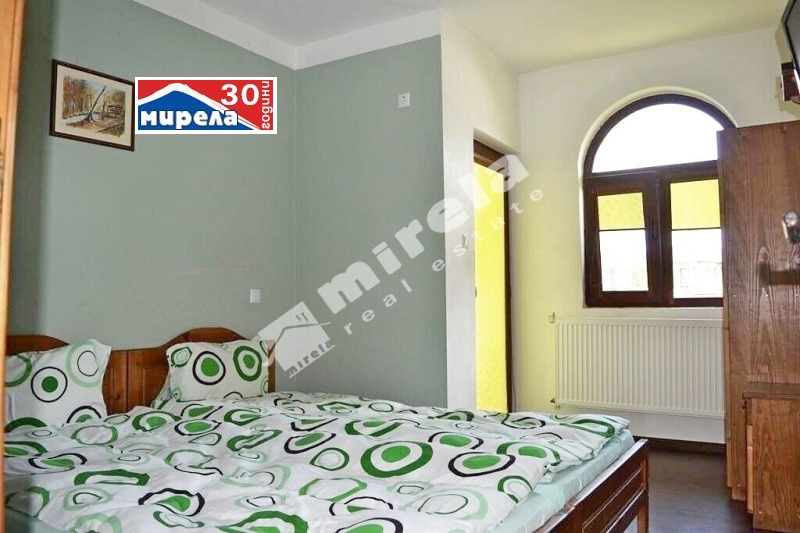 Till salu  Hus region Veliko Tarnovo , Bratjkovci , 180 kvm | 41637525 - bild [7]